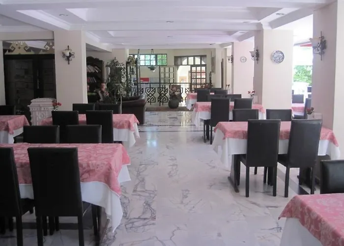 ホテル Halici マルマリス