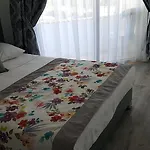 Halıcı Otel